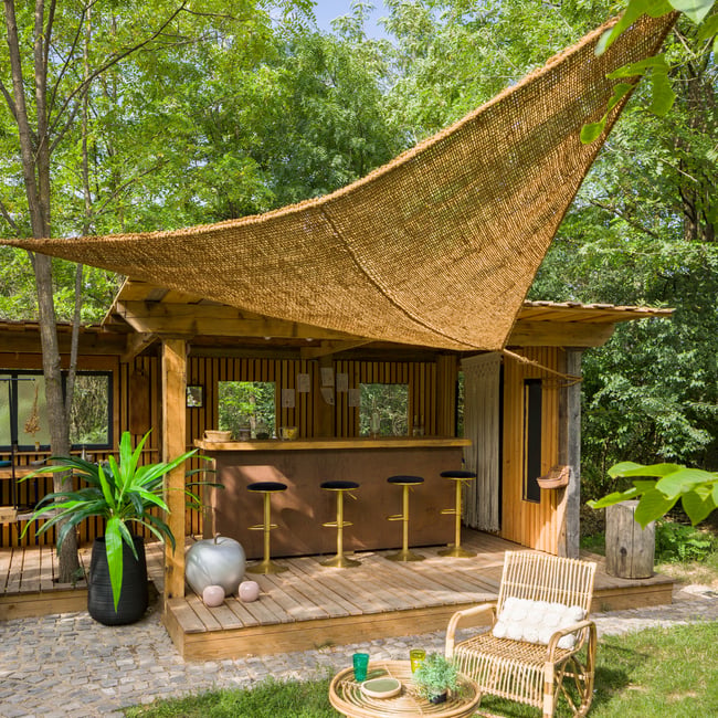 Ombrière triangulaire fibre de coco naturel <span itemprop=
