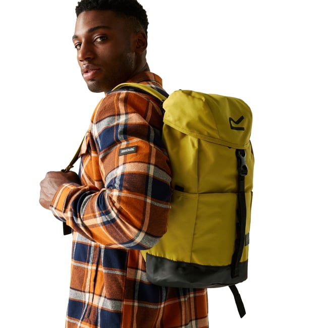 Sac à dos SHILTON jaune foncé <span itemprop=
