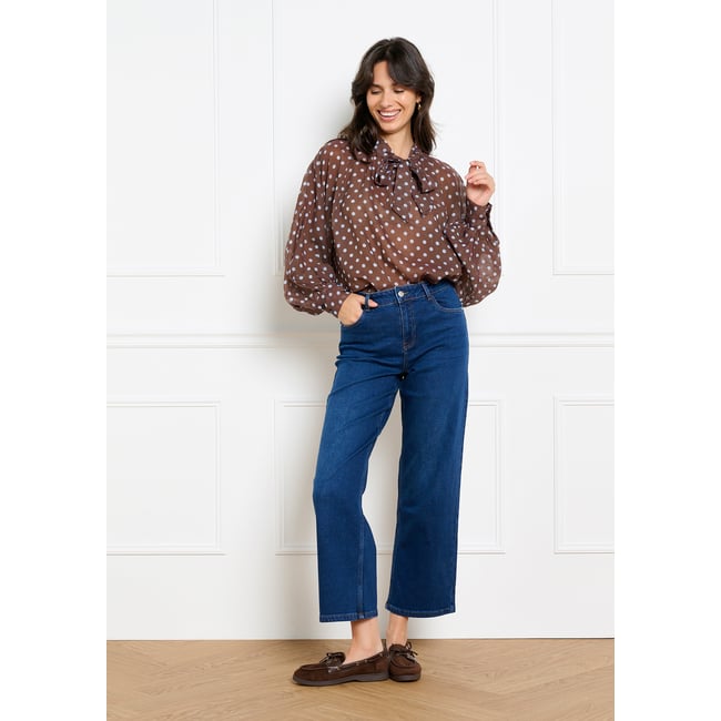 Blouse à lavallière brun fonce chocolate <span itemprop=