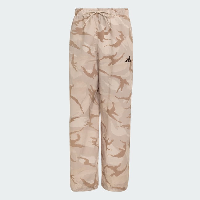Pantalon Parachute Tissé Camouflage Seasonal Essentials Pantalon Parachute Tissé Camouflage Seasonal Essentials multicolor / chalky brown / crystal linen / light brown <span itemprop=