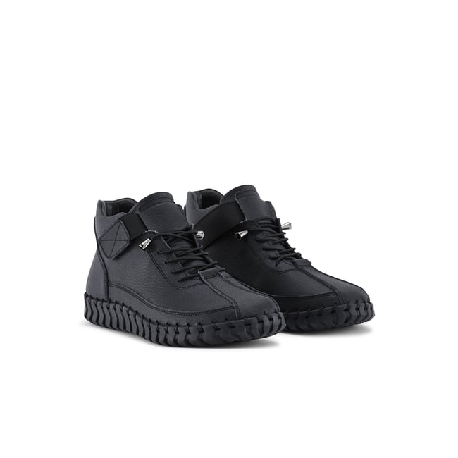 Boots à lacets semelle compensée noir <span itemprop=