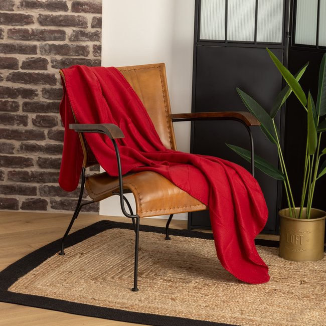 Plaid polaire rouge <span itemprop=