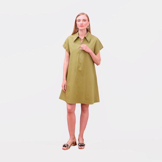 Robe courte fluide à col chemise et zip kaki <span itemprop=