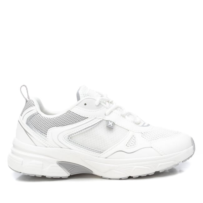Baskets Plaine Lacets argenté <span itemprop=