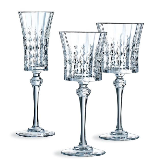 Ensemble 18 verres à pied -LADY DIAMOND Couleur transparent <span itemprop=