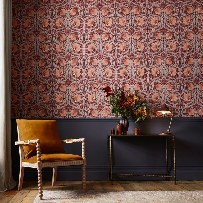 Papier peint Fleurs d'églantine d'un soir d'été Couleur pourpre, orangé, beige <span itemprop=