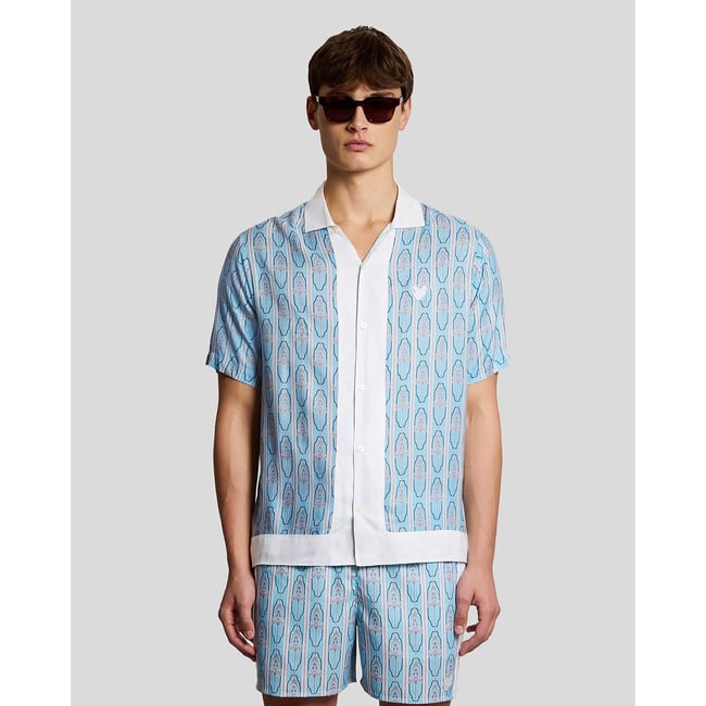 Chemise manches courtes floral graphique orange amande crème/ parme bleu <span itemprop=