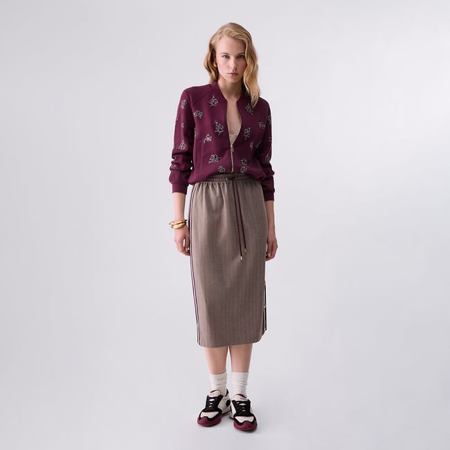 Sweat-shirt avec Broderies Bijoux aubergine <span itemprop=