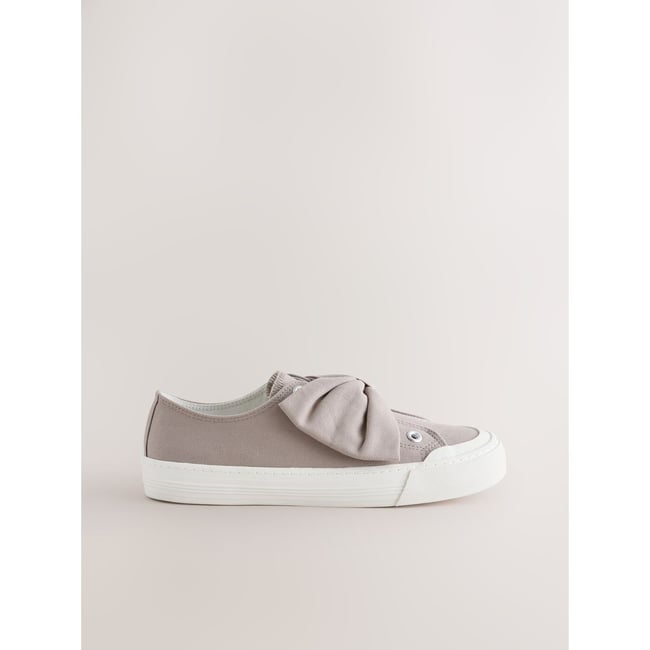 Baskets en toile avec nœud forever comfort® taupe <span itemprop=