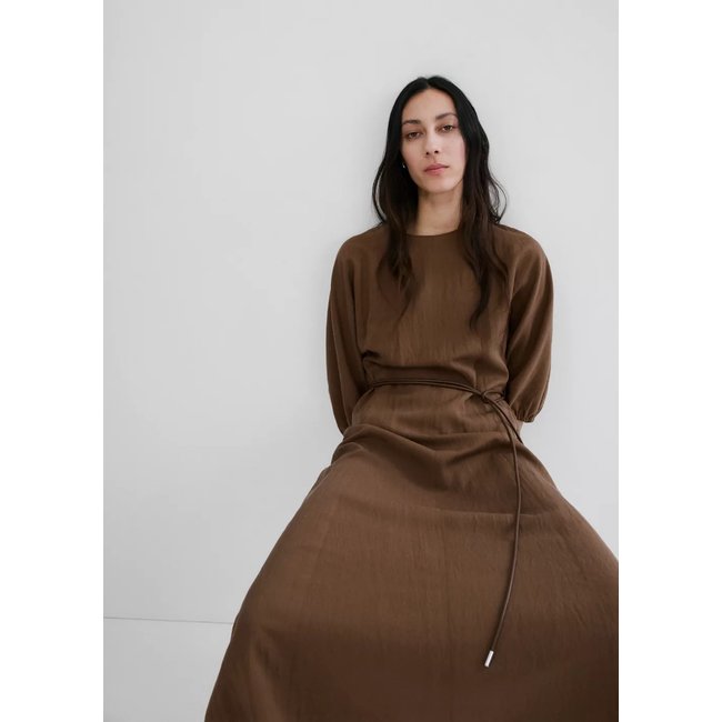 Robe Lyocell ceinture marron <span itemprop=