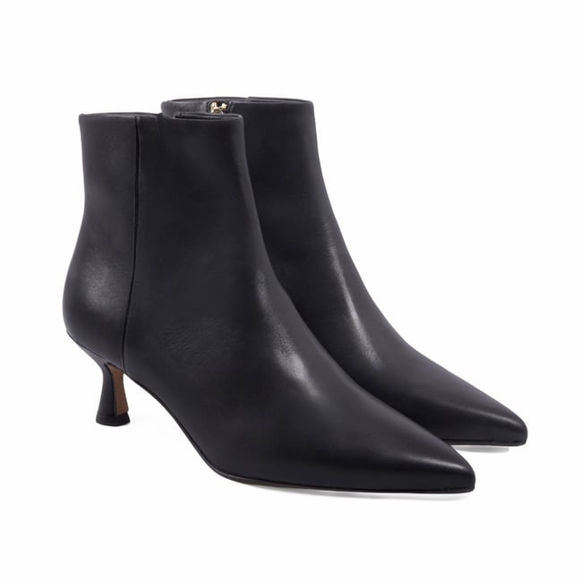 Bottines pointues Isaure cuir noir <span itemprop=