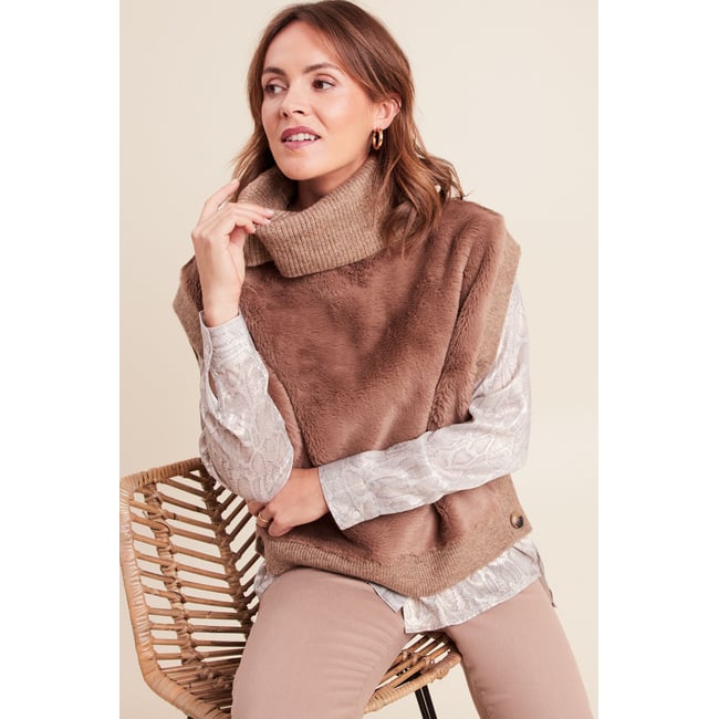Pull sans manches col roulé marron <span itemprop=