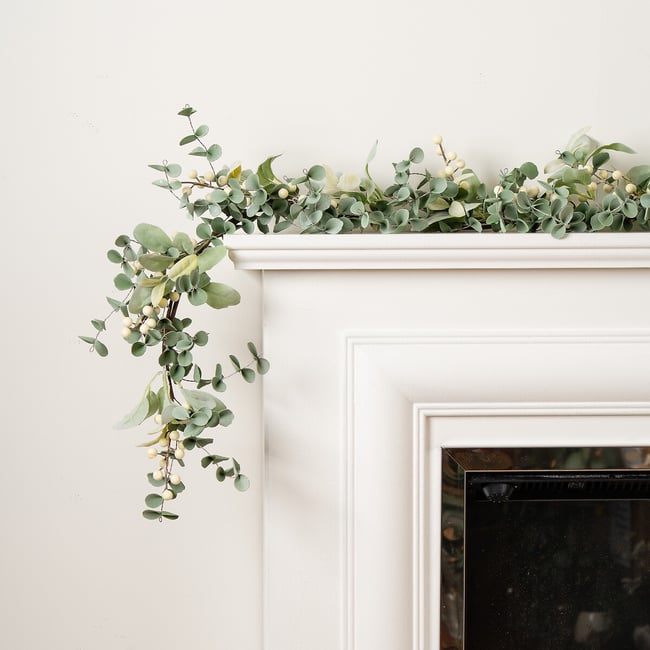 152cm Eucalyptus, Lambs Ear & Berry Garland, green, SO'HOME
