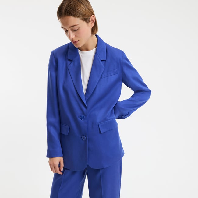 Blazer long coupe droite en TENCEL™ bleu électrique <span itemprop=