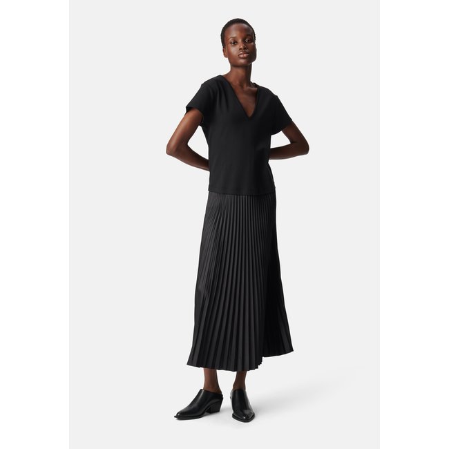 Robe longue bi-matière plissée noir <span itemprop=