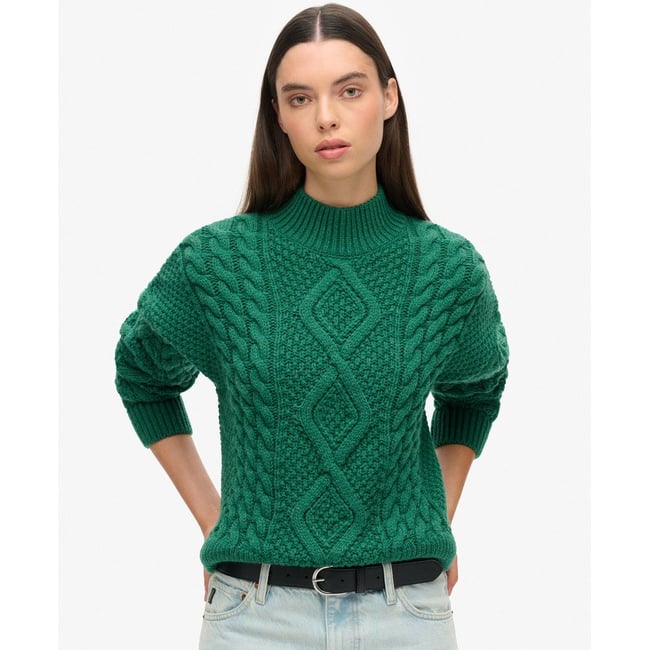 Pull polo en maille torsadée Aran vert pinède <span itemprop=