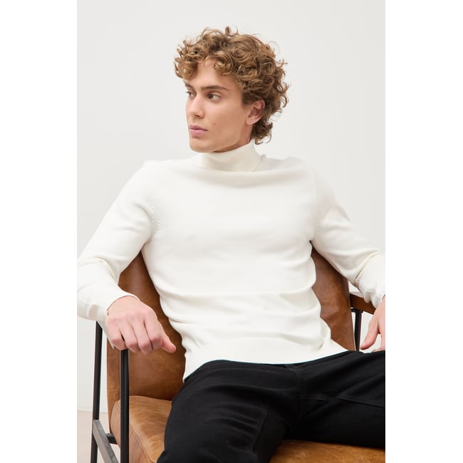 Pull fin col montant manches longues ecru <span itemprop=