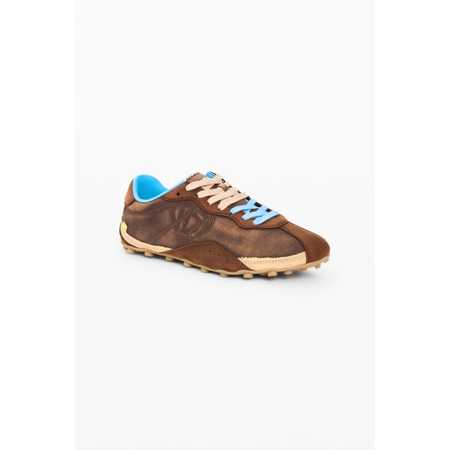 Baskets de sport rétro marron <span itemprop=