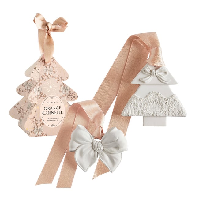 Coffret Surprises Sapin parfum Orange Cannelle RUBANS DE FÊTE Couleur orange <span itemprop=