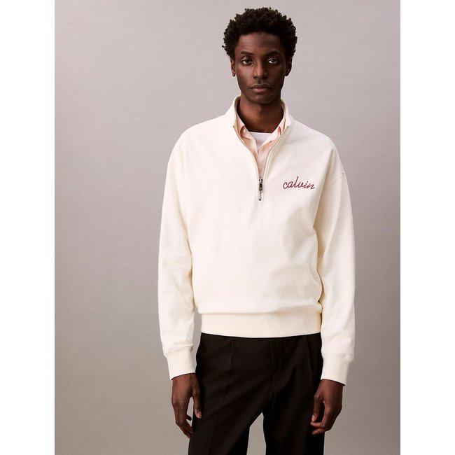 Sudadera con cuello alto y media cremallera crema <span itemprop=