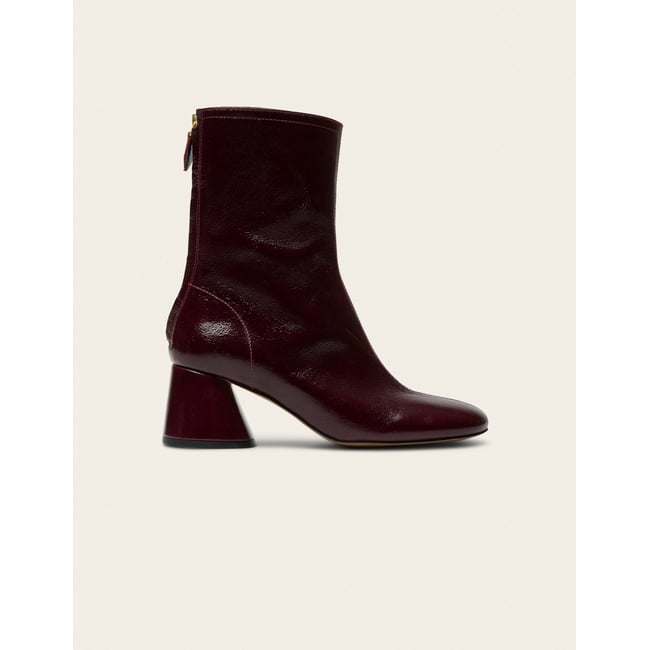 Bottines à talons ONA cuir plissé verni bordeaux <span itemprop=
