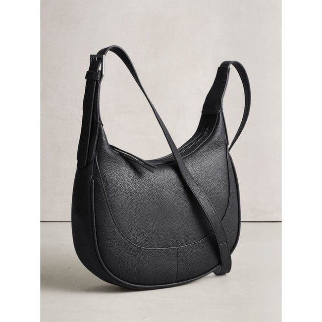 Sac à bandoulière en cuir noir <span itemprop=