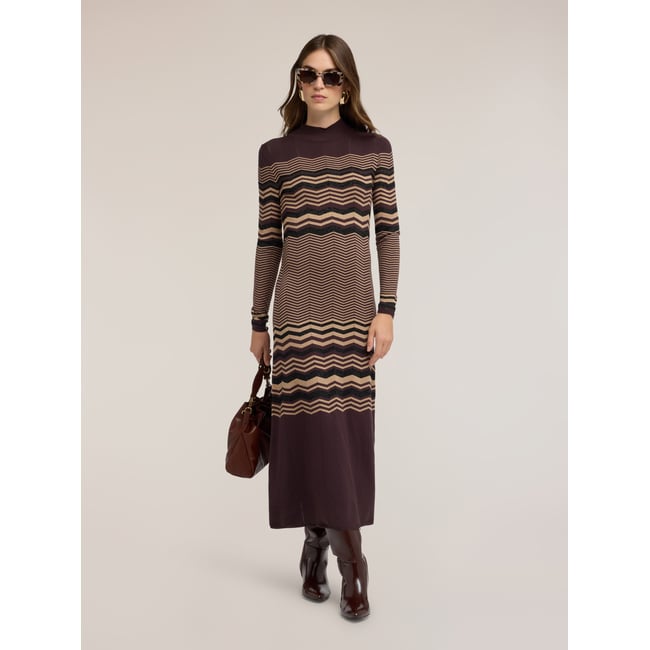 Robe jacquard à motif chevron marron <span itemprop=