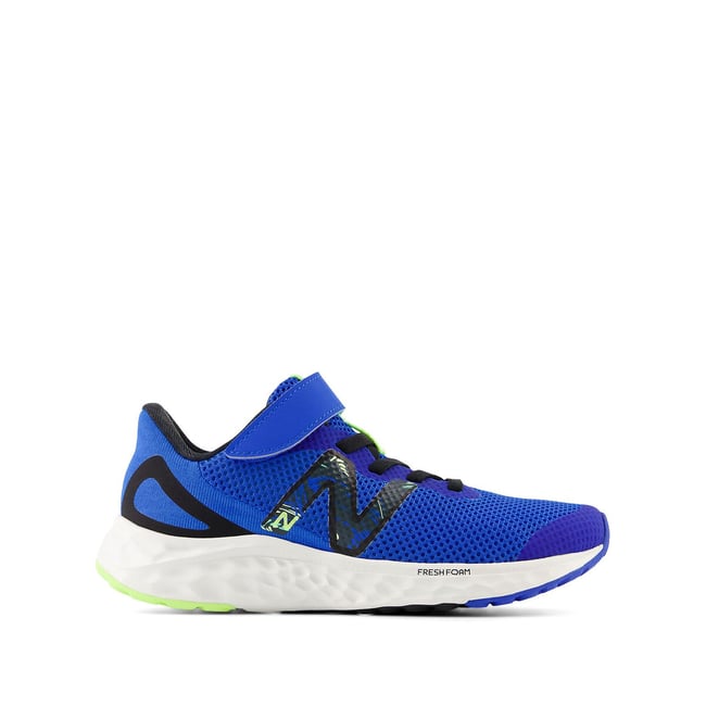 Baskets Arishi bleu/noir <span itemprop=