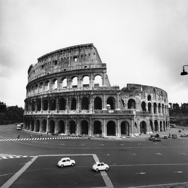 Photo ancienne de Rome, le Colysée - HEXOA