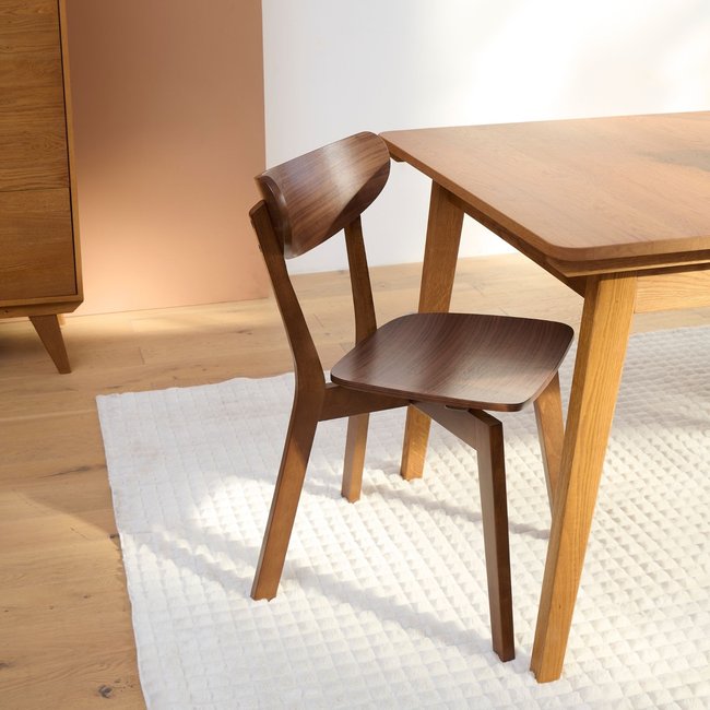 Chaise scandinave en bois finition noyer (lot de 2) - LETA Couleur bois foncé <span itemprop=