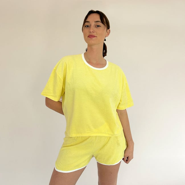 Ensemble en éponge jaune <span itemprop=