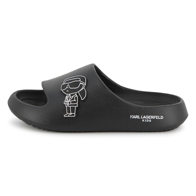 Claquettes black <span itemprop=