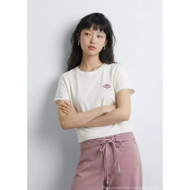 T-shirt en coton imprimé blanc cassé <span itemprop=