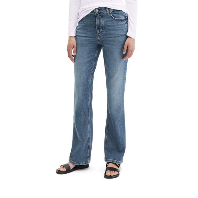 Jeans modèle Kiruna flared en coton organique mélangé stretch bleu moyen <span itemprop=