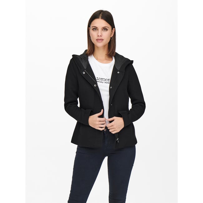 Blouson à capuche noir <span itemprop=