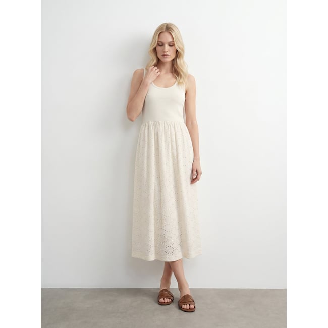 Robe snow white <span itemprop=