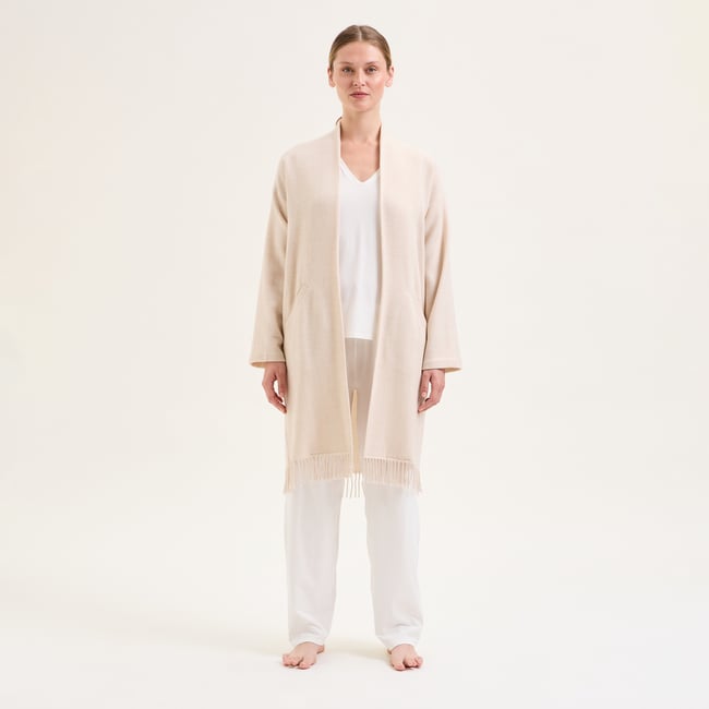 Poncho long  en laine LAURENCE crème <span itemprop=