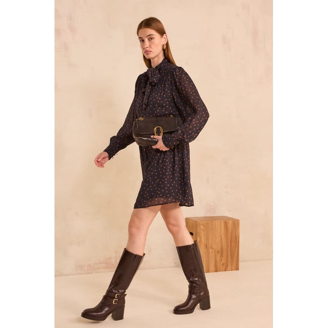 Robe courte et fluide col lavalière PRISCILA marine <span itemprop=
