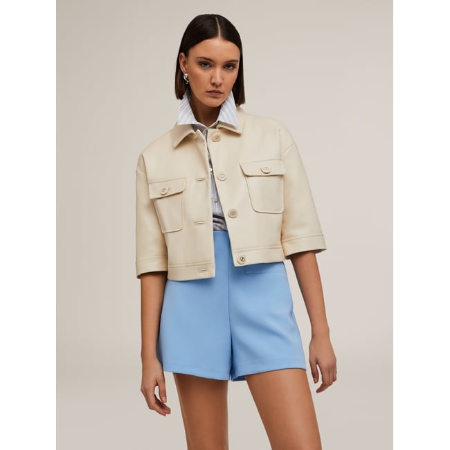 Veste cropped avec col en tissu enduit blanc <span itemprop=