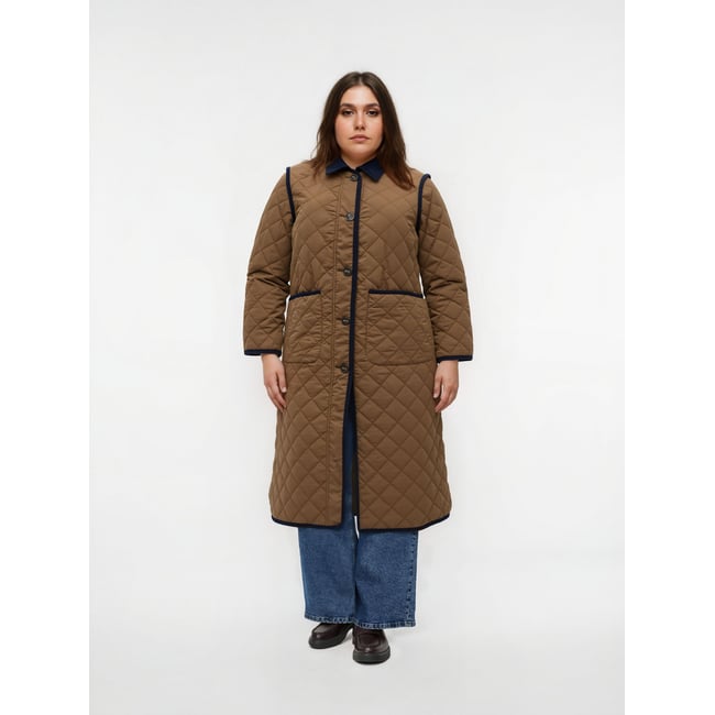 Manteau marron - cub <span itemprop=