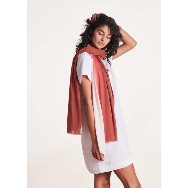 Foulard bicolore en coton modal sahara/coco <span itemprop=