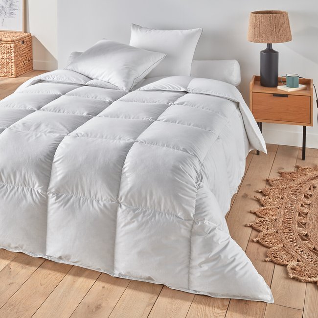 Couette tempérée 50% duvet d'oie anti-acarien Couleur blanc <span itemprop=