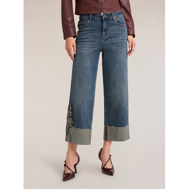 Jean court avec patch brodé light - blue <span itemprop=