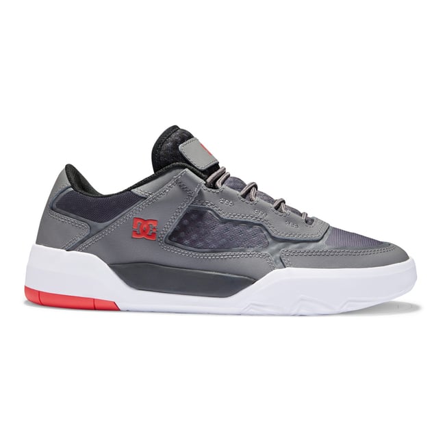 Chaussures en cuir. - DC SHOES