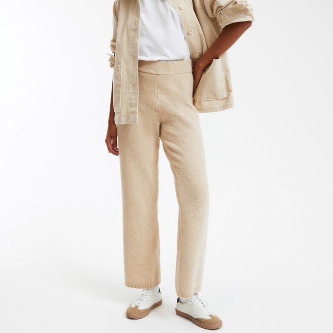 Gerade Strickhose mit hohem Bund beige meliert <span itemprop=
