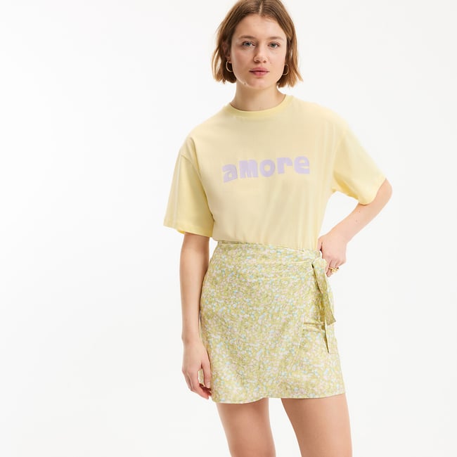T-shirt à message, col rond, manches courtes jaune <span itemprop=