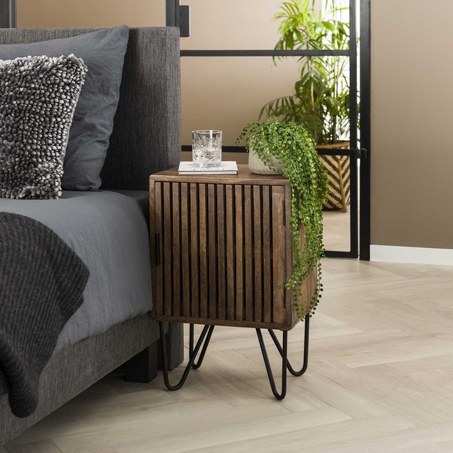 Table de nuit en bois de manguier strié (ensemble de 2) DELHI Couleur bois naturel <span itemprop=
