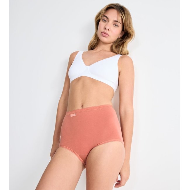 Pack of 4 Basic Maxi Knickers - SLOGGI
