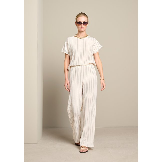 Pantalon fluide texturé blanc vanille <span itemprop=