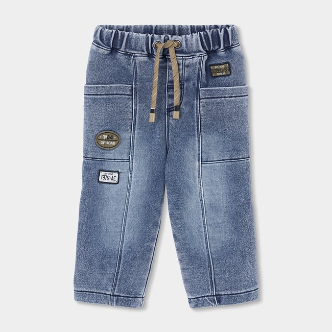Pantalon denim garçon avec patches bleu <span itemprop=